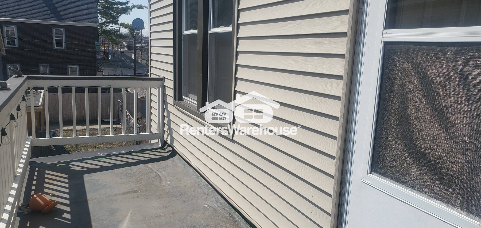 Building Photo - 2867 N Fratney St