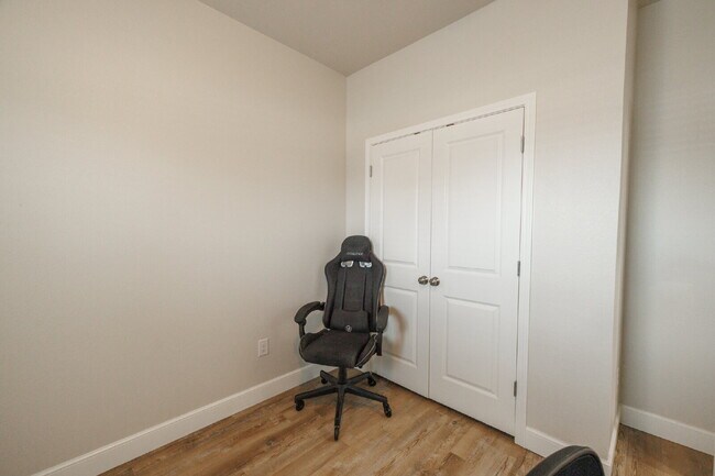 Building Photo - For Lease
