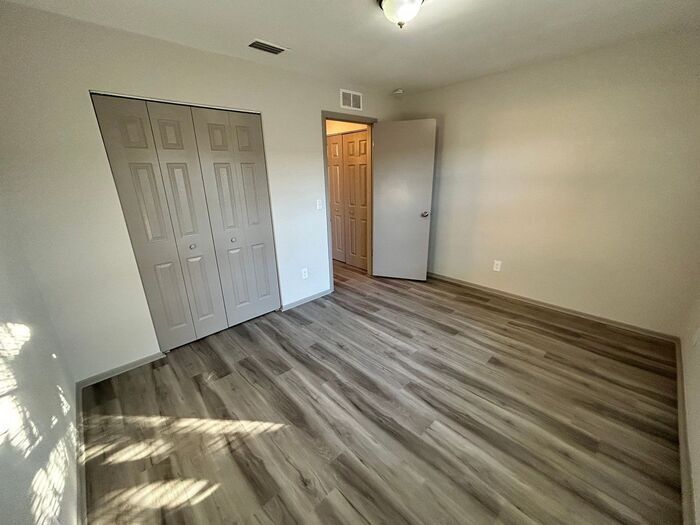 Building Photo - 12092 Aurora Ct