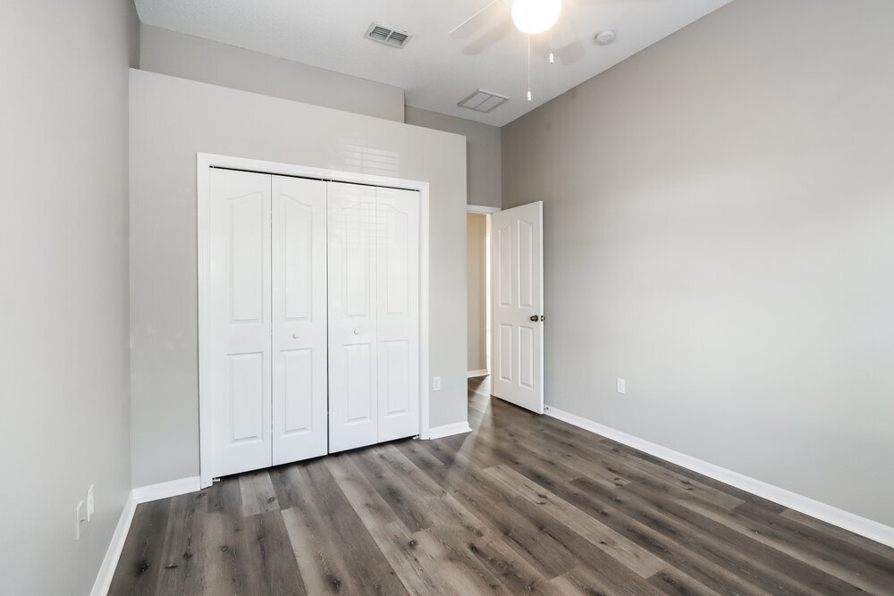 Building Photo - 1620 Totem Pole Way