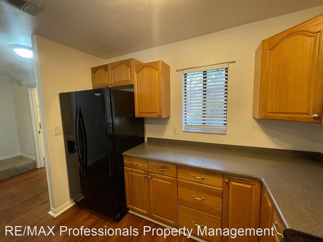 Building Photo - 3 br, 2.5 bath House - 3752 NW 55th Place
