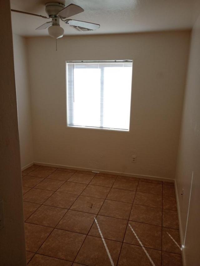 Building Photo - 3 bedroom in Eloy AZ 85131