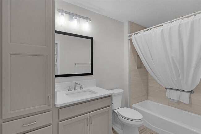 Building Photo - 6230 Dingman Wy