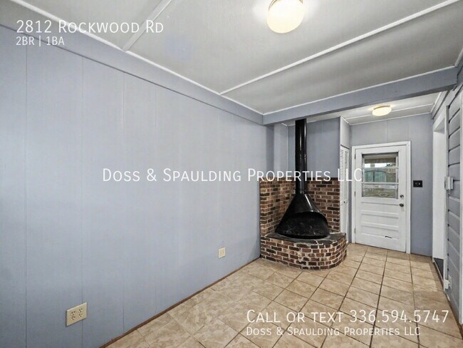Building Photo - 2812 Rockwood Rd