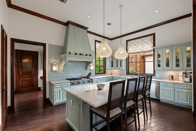 Building Photo - 12724 Blue Stem Trail