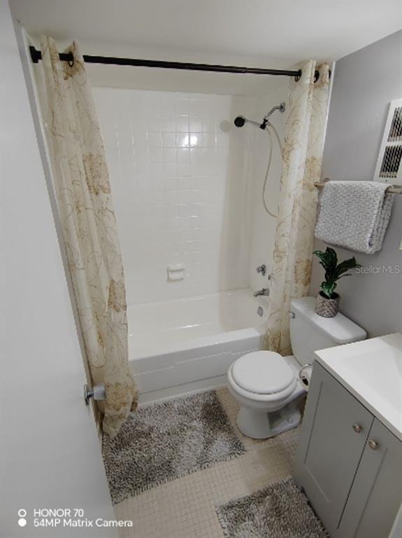 Building Photo - 5820 N Church Ave