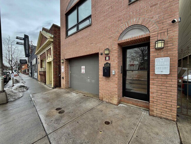 Building Photo - 4108 John F. Kennedy Blvd