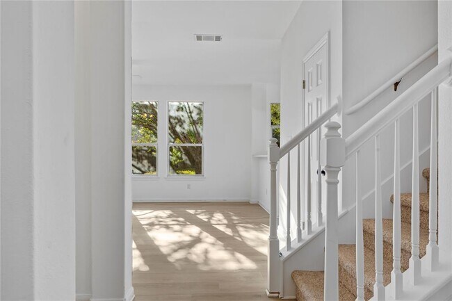 Building Photo - 2209 Boneset Trail