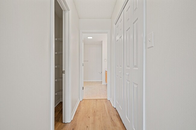 Building Photo - 8517 High School Blvd