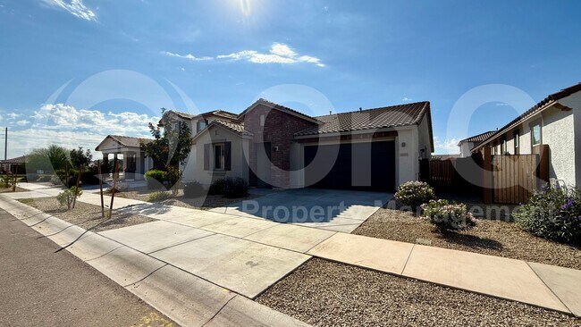 Primary Photo - 14765 W Sand Hills Rd