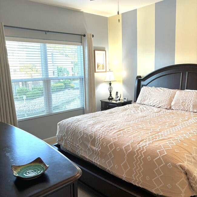 Building Photo - 6253 Catalina Dr