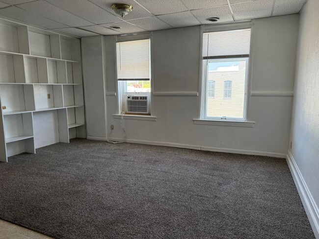 Building Photo - 202 1/2 S Madison - Richmond