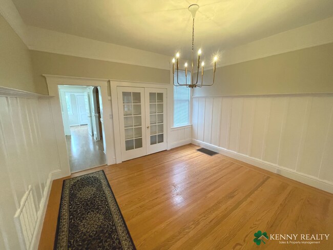 Building Photo - Spacious 4BR/2BA in Mission Terrace – San Francisco