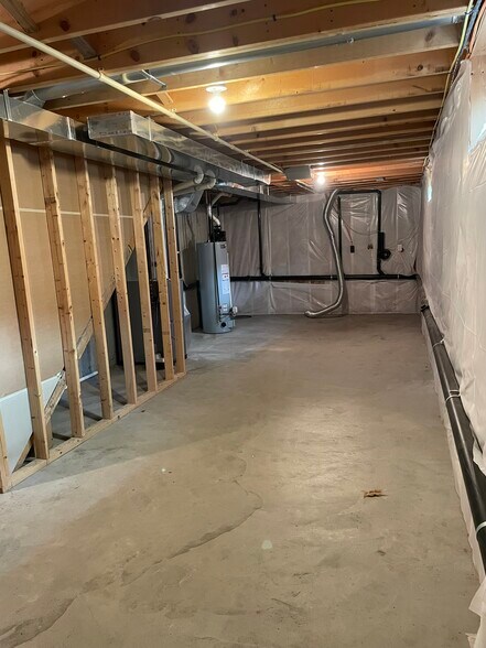 Basement/Storage - 2020 Palmer Rd
