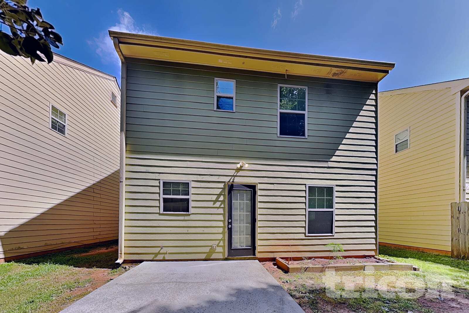 Building Photo - 1047 Wedgewood Ct NE