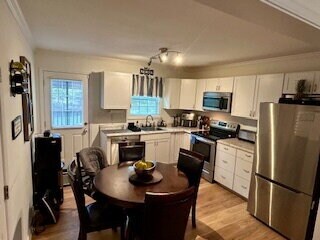 Building Photo - Now Showing for August 1st Move-In