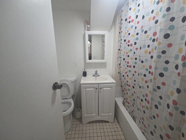 Building Photo - 1410 45th St