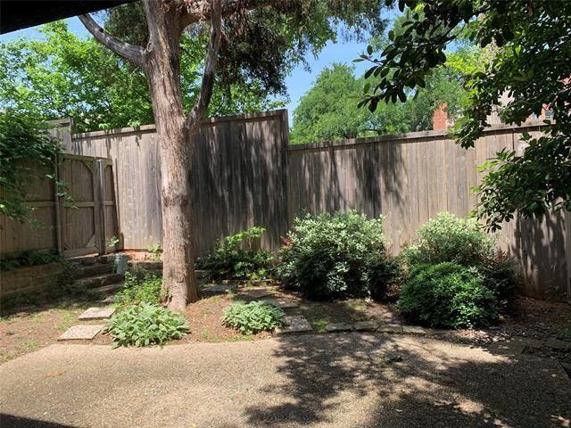 Building Photo - 6949 Helsem Way