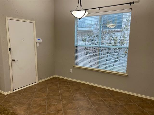 Building Photo - 9413 Woodhurst Dr