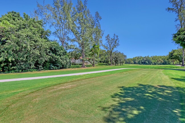 Building Photo - 21662 Arriba Real