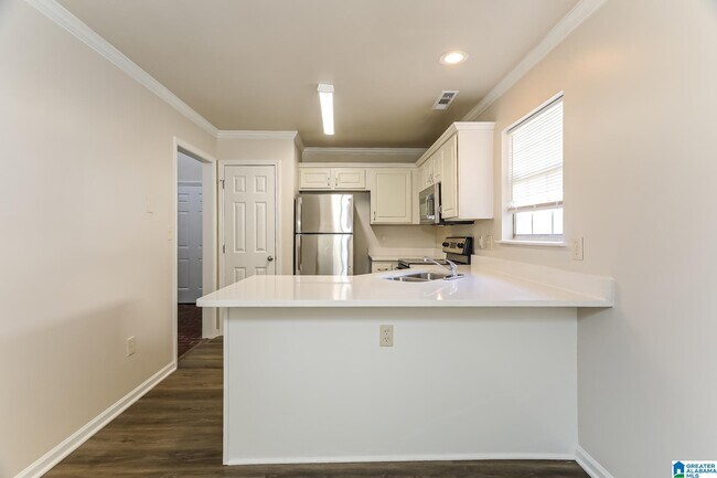 Building Photo - 232 Meriweather Ln