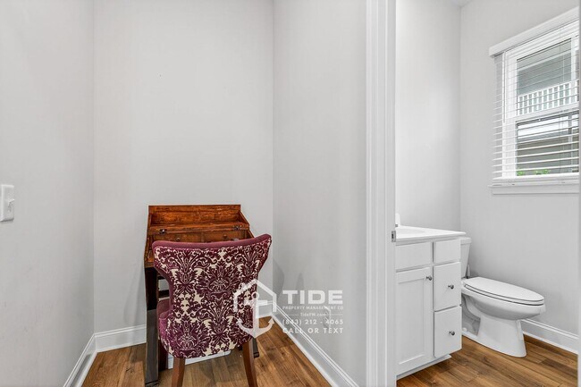 Building Photo - Private Retreat with Modern Upgrades