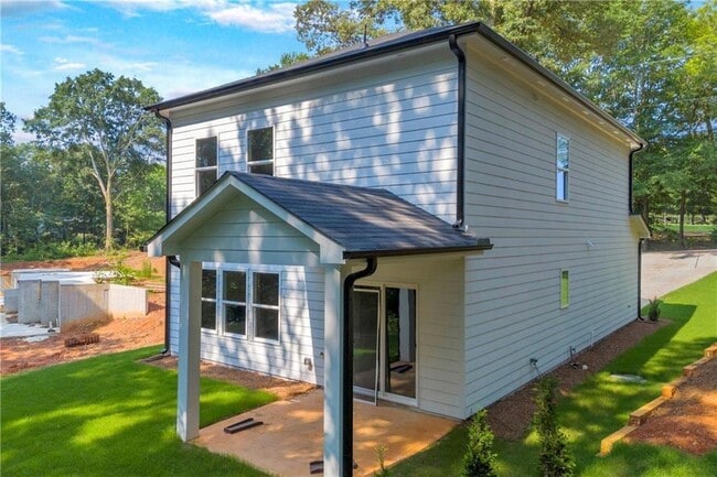 Building Photo - 155 Carey St