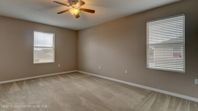 Building Photo - 13576 Hunters Point St