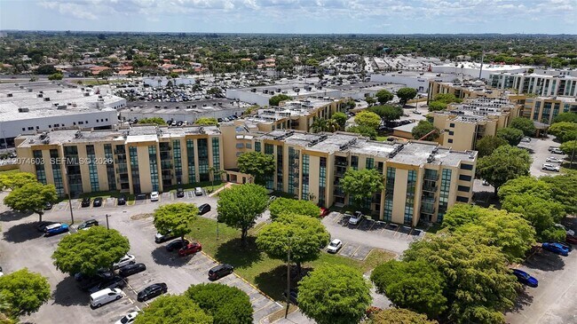 Building Photo - 11790 SW 18th St