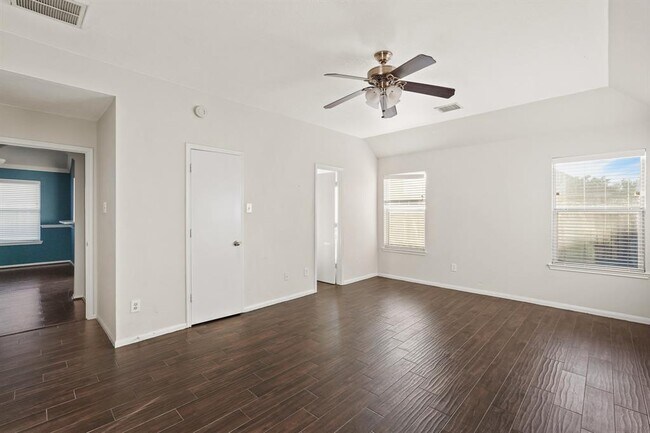 Building Photo - 5823 Creektrace Ln