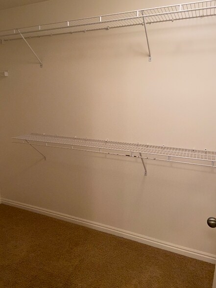 Building Photo - 1349 2910 N