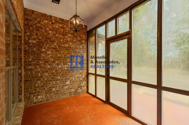 Building Photo - 3 Bed/2 Bath Home in Stillhouse