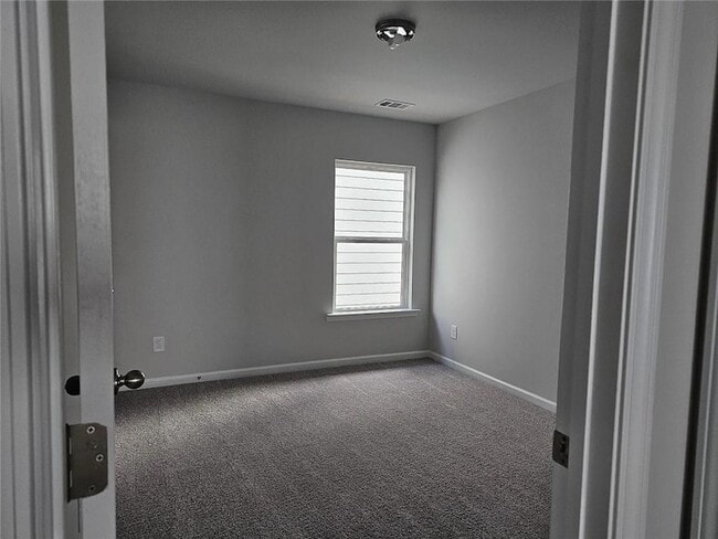 Building Photo - 168 Parkwood Dr