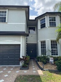 Building Photo - 2101 SW 176th Ave