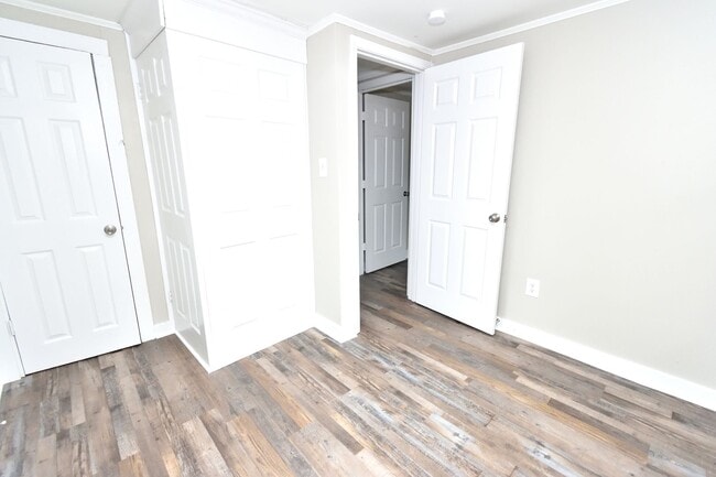 Building Photo - 1577 Charter Dr