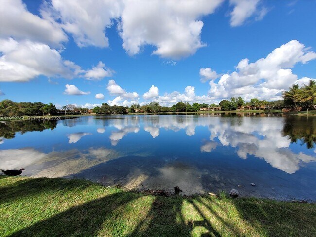 Building Photo - 8351 S Coral Cir