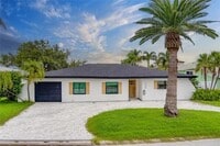 Building Photo - 17325 Rosa Lee Way