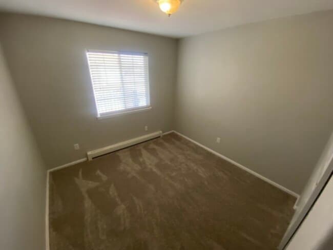 Building Photo - Fruita Living!!