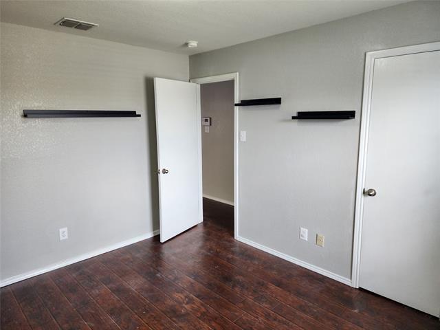 Building Photo - 5525 Parkview Hills Ln
