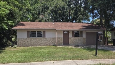 Building Photo - 556 Lambright Rd