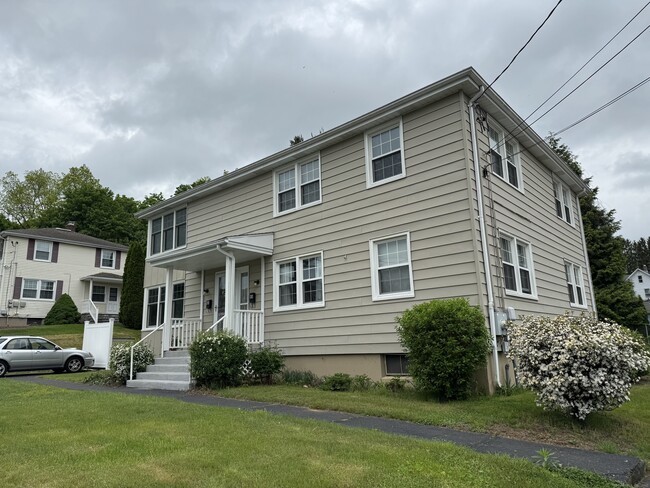 Building Photo - 63 Geissler Dr