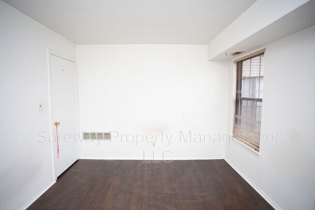 Building Photo - 40B Sumac Ct