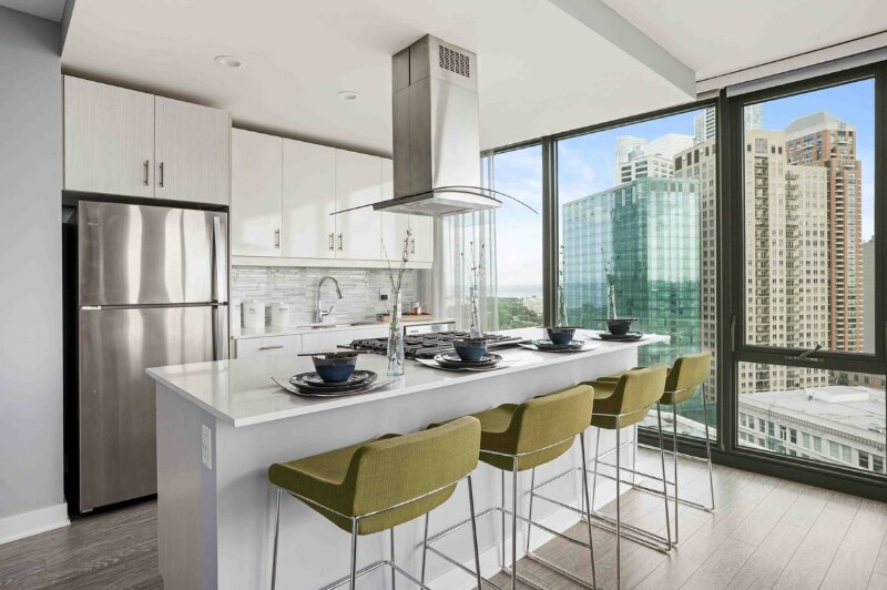 Building Photo - 1035 S State St