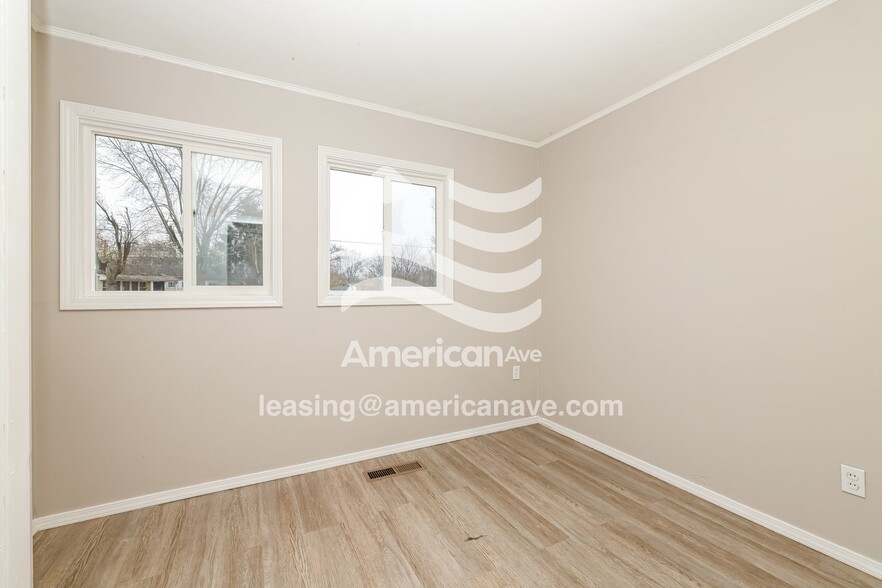 Building Photo - 1385 Guenther Rd