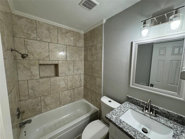 Building Photo - 4906 Caranchua Reef Dr