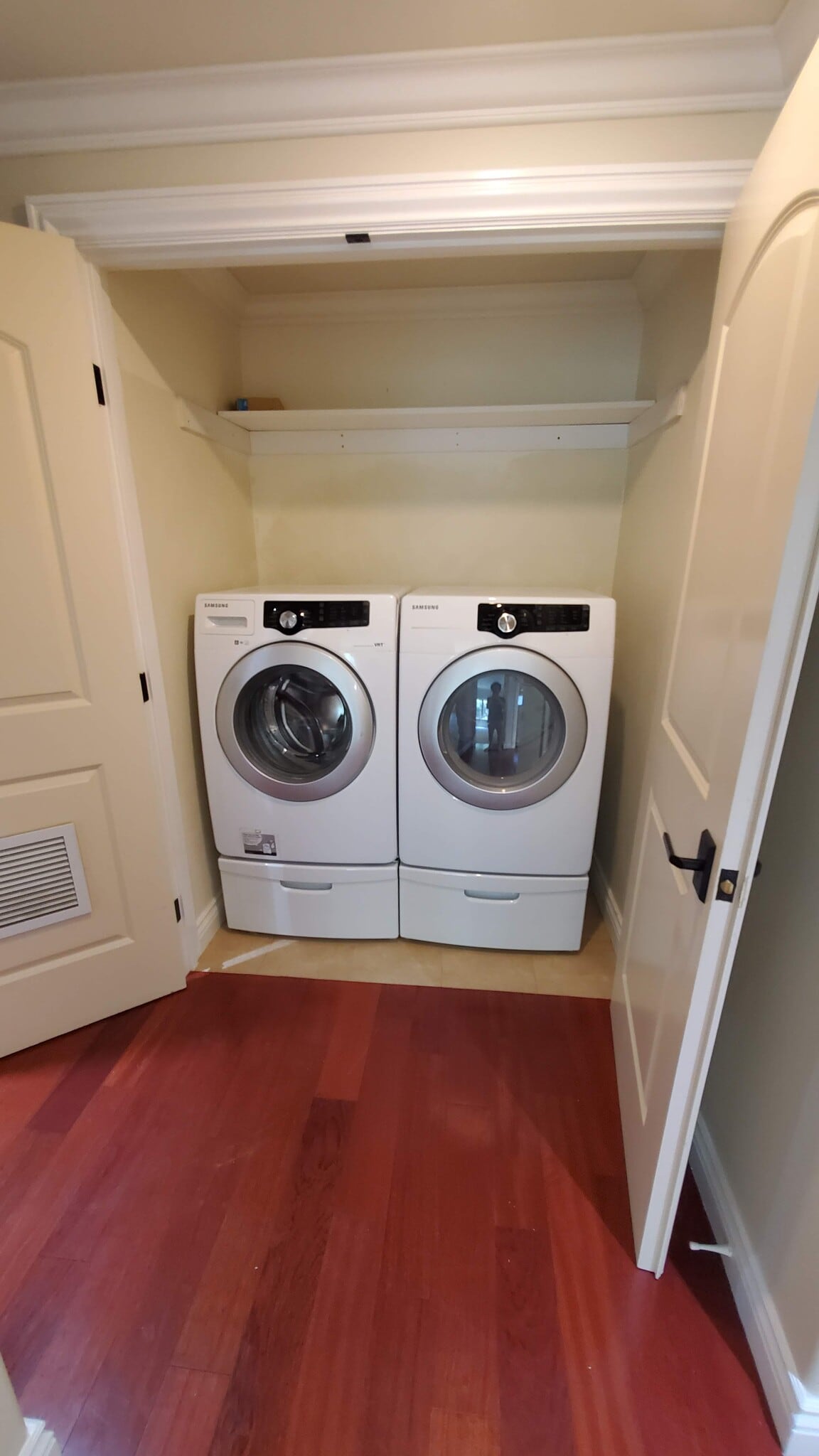 Washer/Dryer - 1135 S Shenandoah St