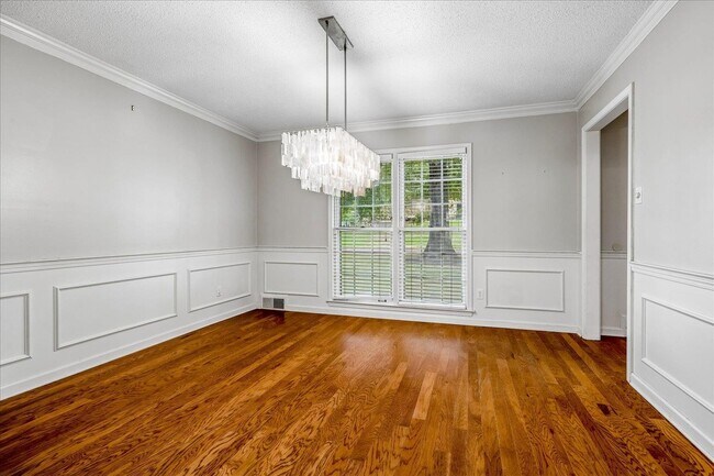 Building Photo - 2836 Baytown Cove
