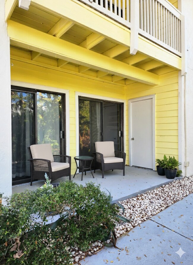 Building Photo - 455 Alt 19