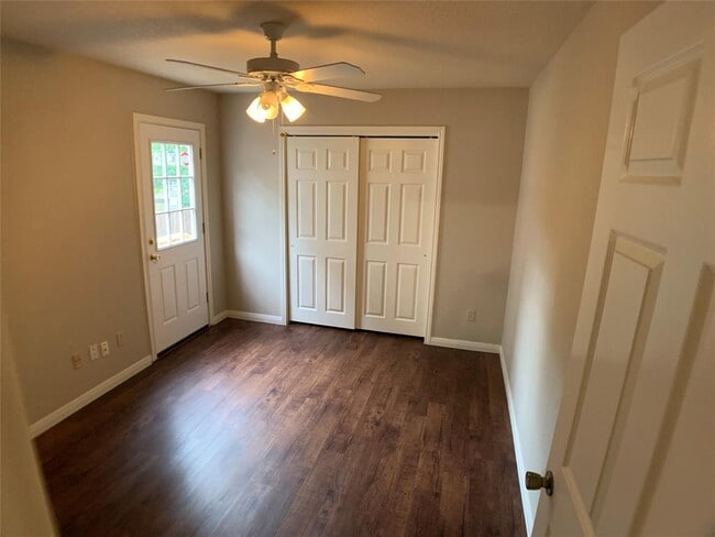 Building Photo - 2509 Riddle Rd