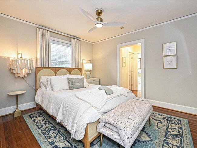 Building Photo - 2331 Chesterfield Ave